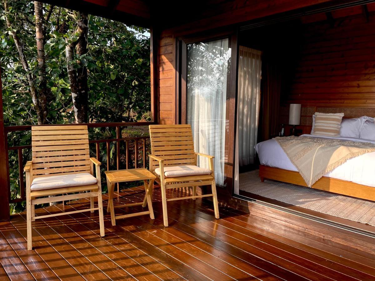 The Postcard Hideaway, Netravali Wildlife Sanctuary, Goa Otel Vichondrem Dış mekan fotoğraf